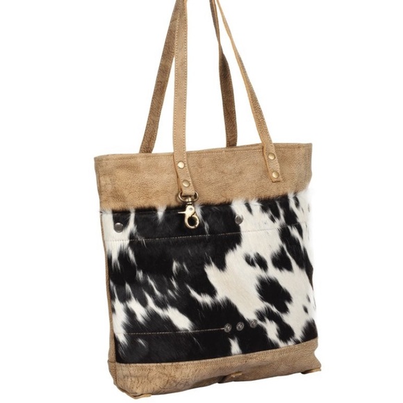 Genuine Leather and hair on tote bag - Picture 6 of 6